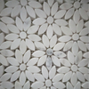 Azulejo mosaico de patrón de flor de margarita único de Thassos Calacatta