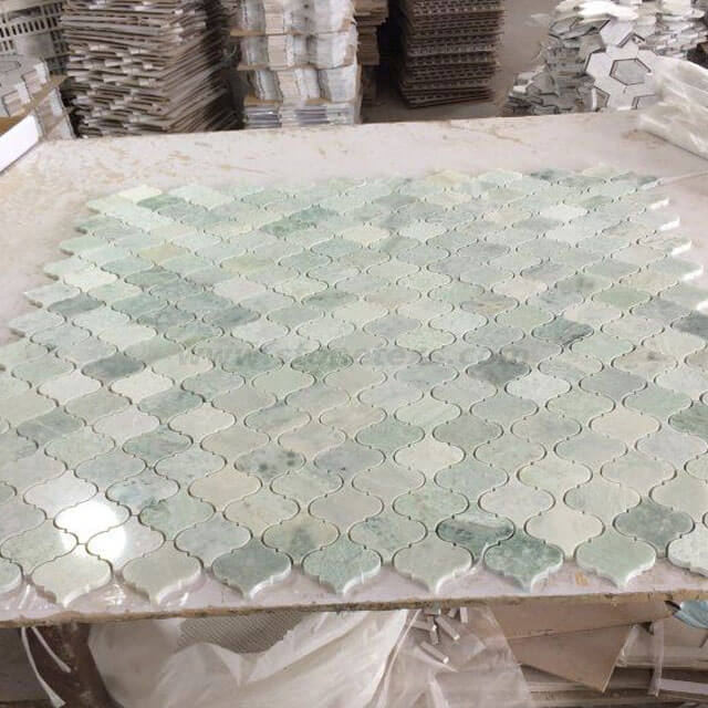 Mosaico de linterna de mármol verde Ming